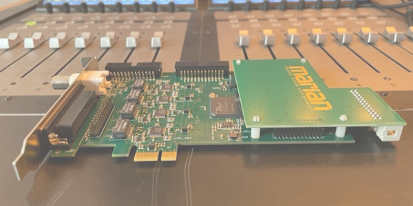 clara_a+BG_600x300_70_